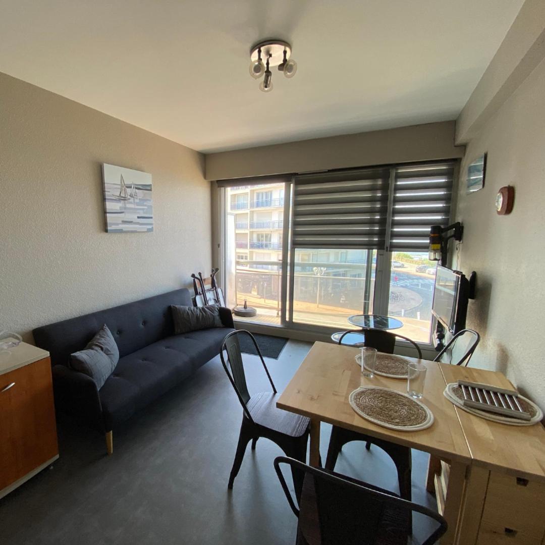 Appartement L'Arbre Du Voyageur à Les Sables-dʼOlonne Extérieur photo