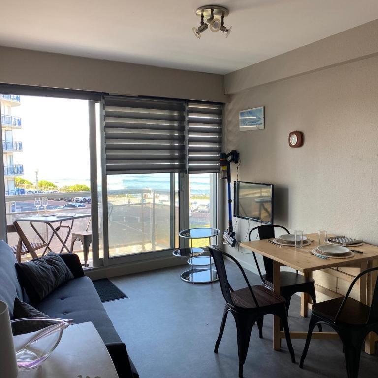 Appartement L'Arbre Du Voyageur à Les Sables-dʼOlonne Extérieur photo
